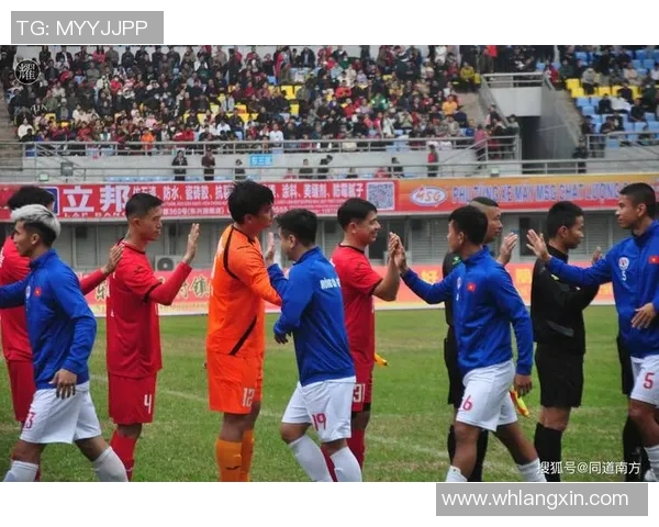 足球明星挑战吃汤圆大赛精彩瞬间视频播放引发热议 足球明星挑战吃汤圆大赛精彩瞬间视频播放引发热议